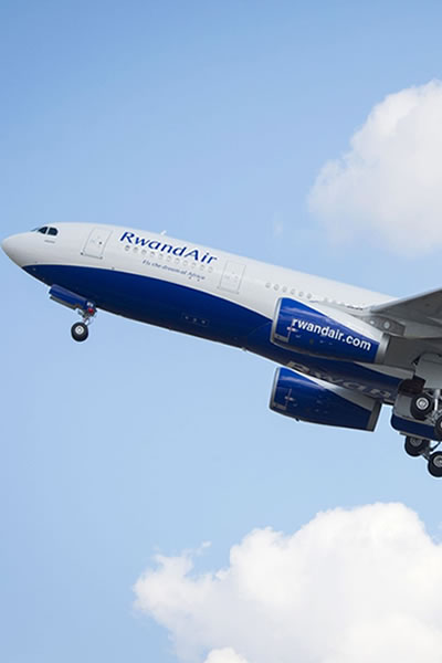 Rwanda Flying Safari Option / Domestic Flights for Safari Tours