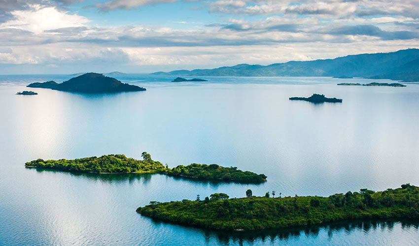 Rwanda Kibuye Lake Kivu Tour