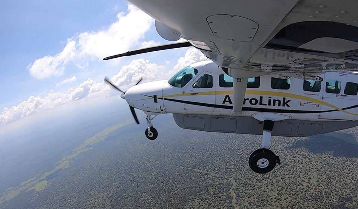 Luxury Uganda Safaris 4 Days Flying Safari to Murchison Falls National Park, Luxury Uganda Safaris