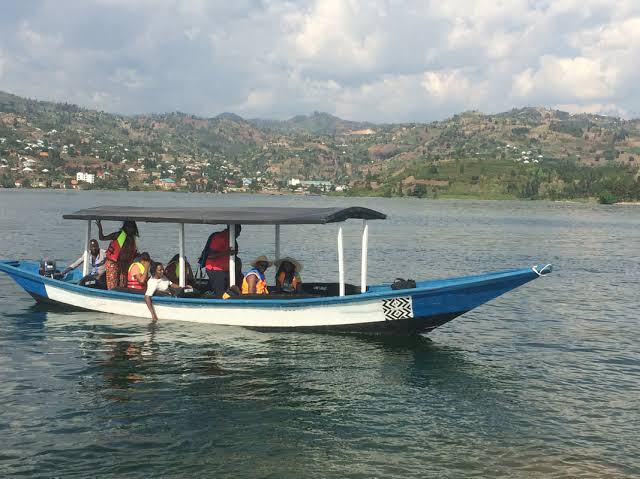 Lake Kivu boat tours
